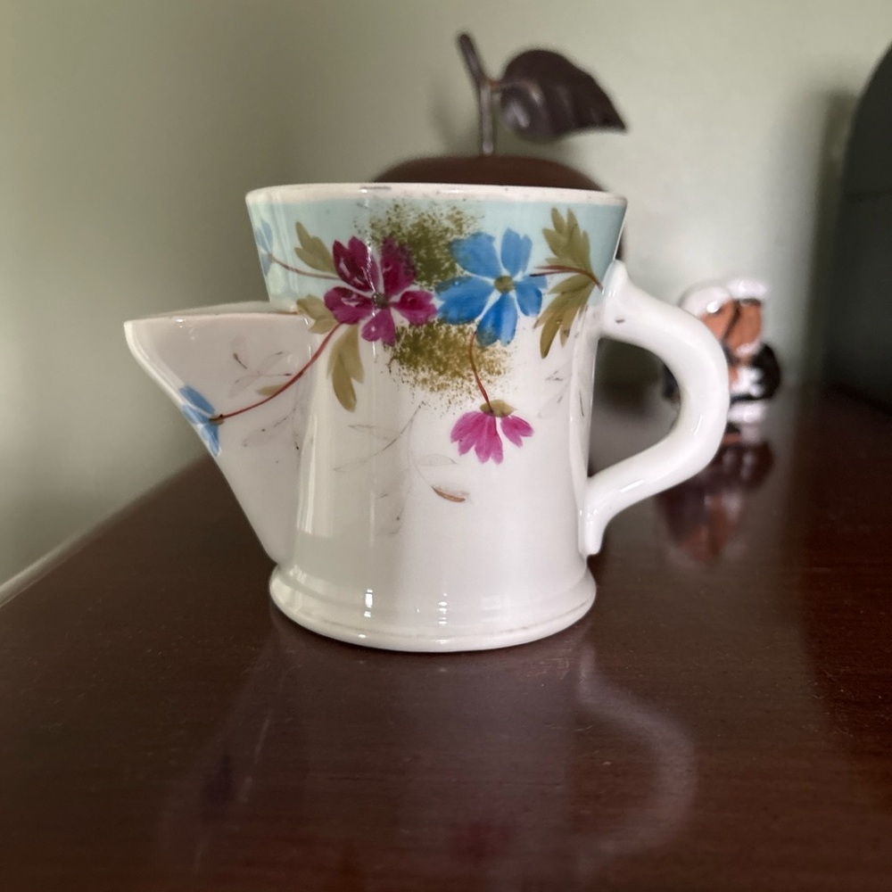 Vintage Floral ceramic shaving mug